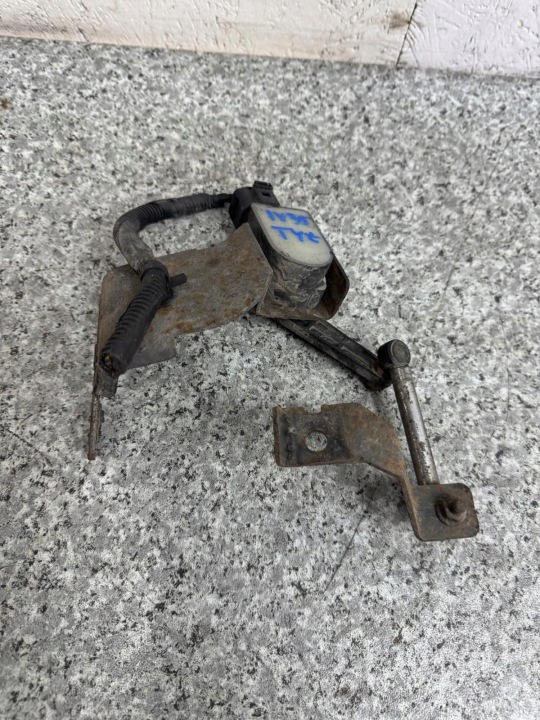 Taka-anturi takana Hyundai IX35 2010-2015