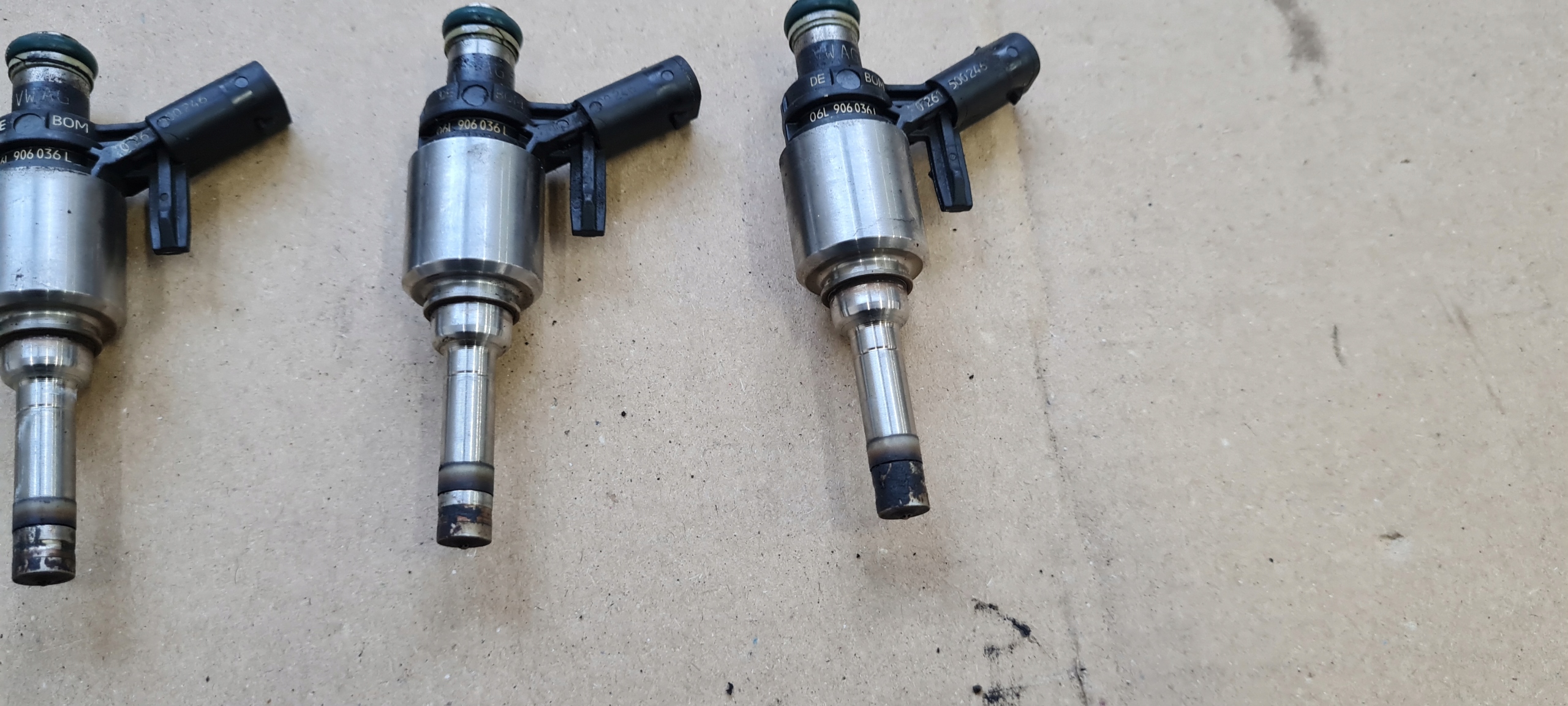 S3 8V SEDAN A3 INJECTOR 2.0 TFSI 06L906036L GOLF VII VW image 3