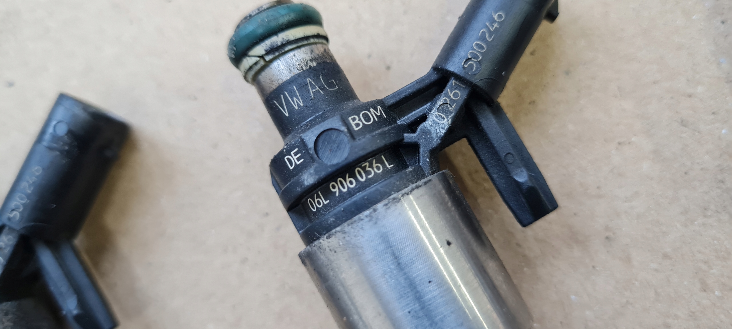 S3 8V SEDAN A3 INJECTOR 2.0 TFSI 06L906036L GOLF VII VW image 6