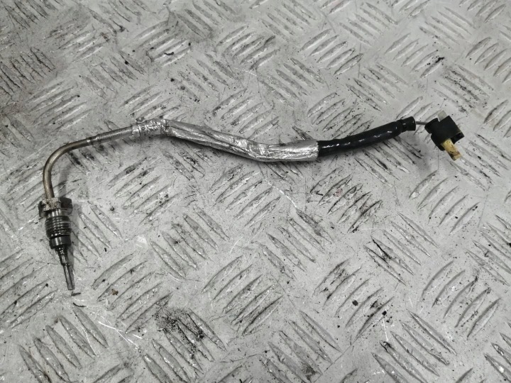 Mercedes-Benz A0009059005 pakokaasun lämpötila-anturi