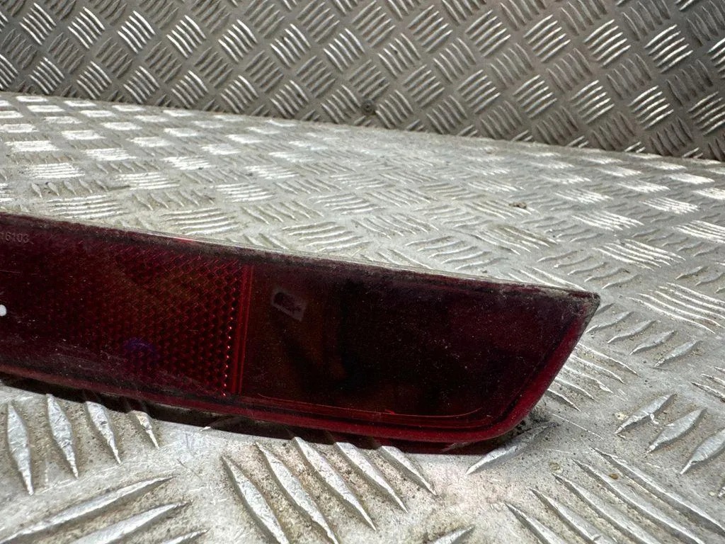 Heijastinvalo VW T. UP VAG 1S0945702