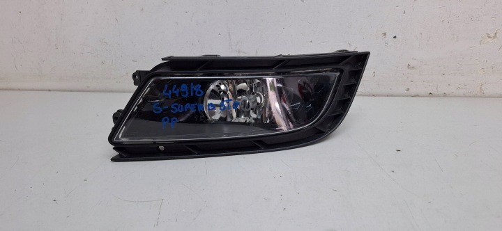 Halogeeni etu oikea Skoda Superb II Lift