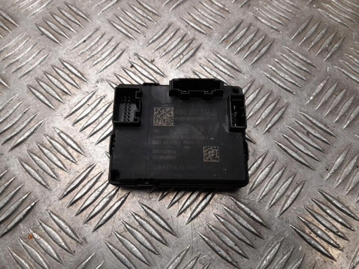 Ohjainmoduuli Porsche Cayenne 9Y 4M0907594G