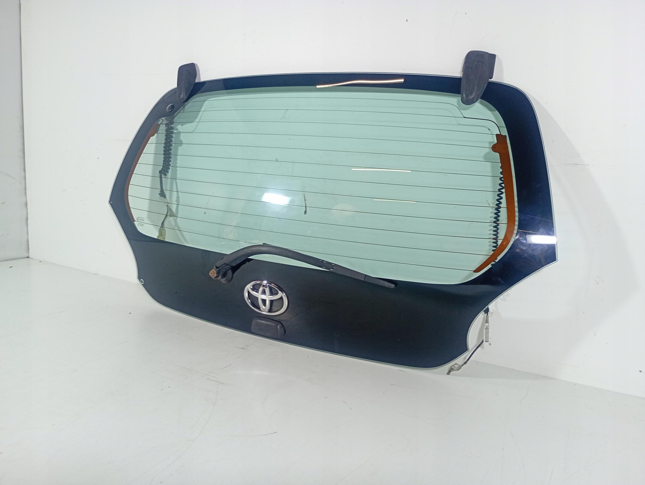 Toyota Aygo 05-14 Vitre arrière image 4