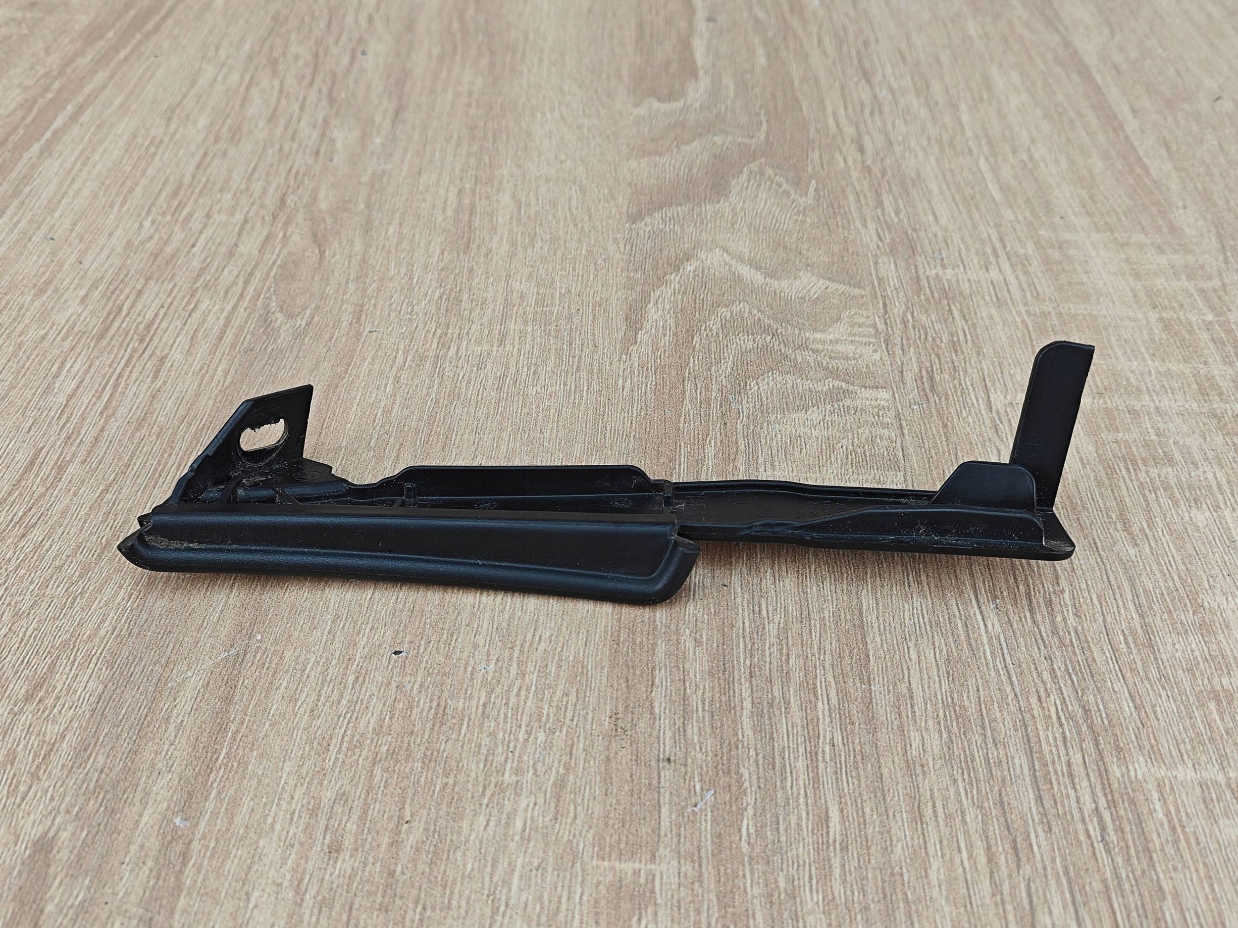 Cache bavette arrière droit BMW G26 9881472 image 3