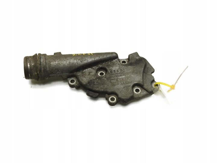Wasserrohr Audi A6 C6 2.4 BDW 06E121161K