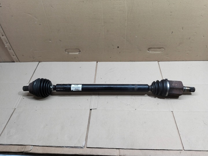Oikea etuakseli VW.AUDI SKODA SEAT ORIGINAALI 1K0407272KB