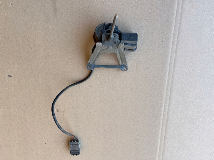 Linker Scheinwerfermotor VOLVO 960 1994-1998 0390206945