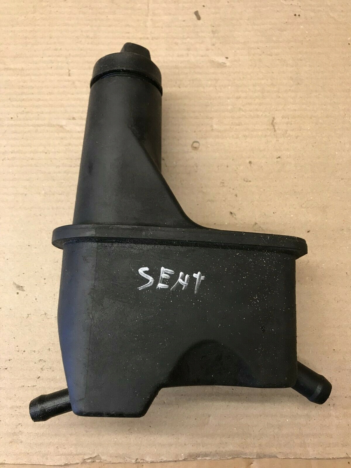 Seat Cordoba (6K) 1998 Ohjaustehostimen nesteen säiliö image 2