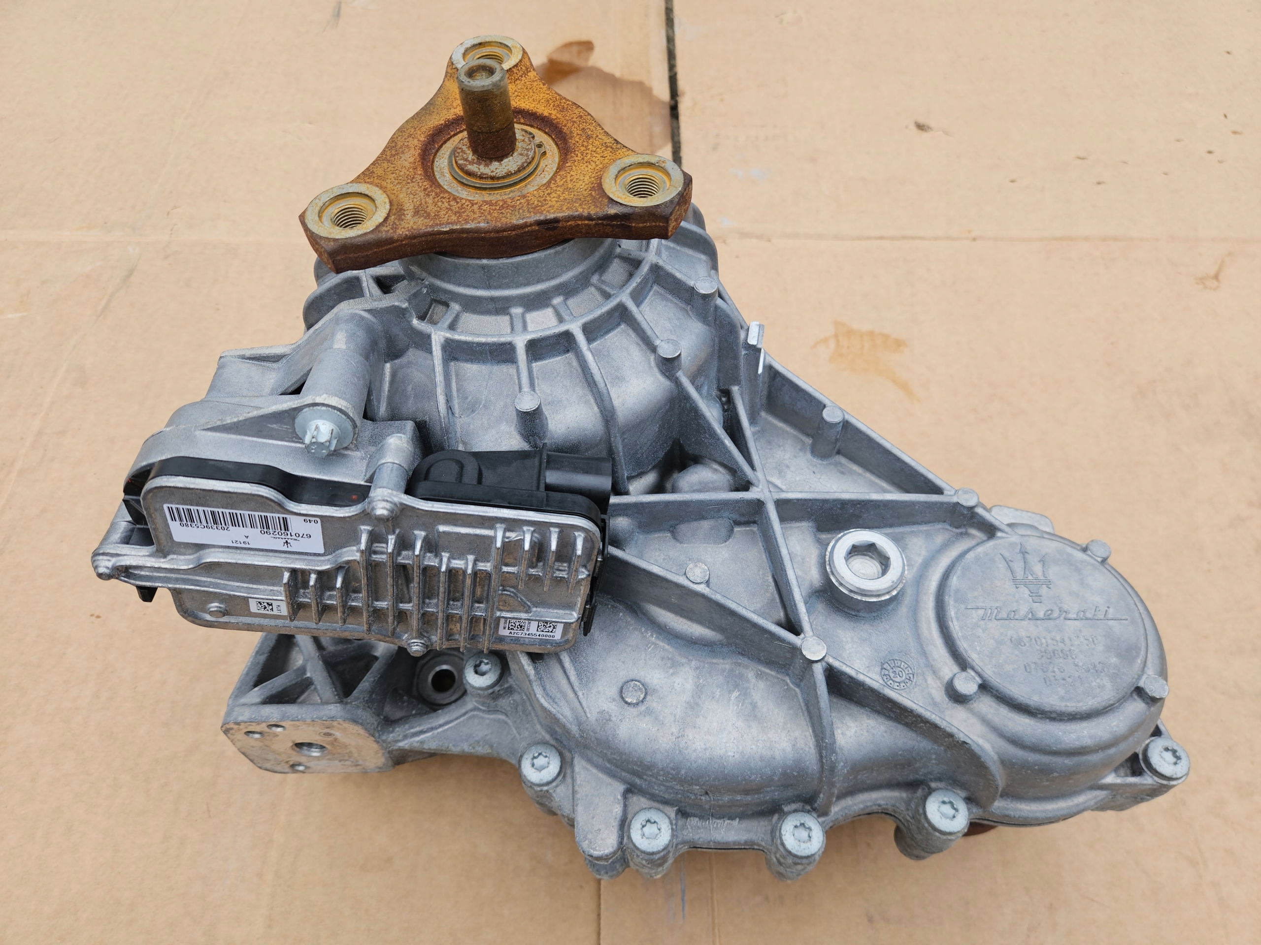 Differentieel reducteur versnellingsbak Maserati Levante Ghibli III 670154135 image 3