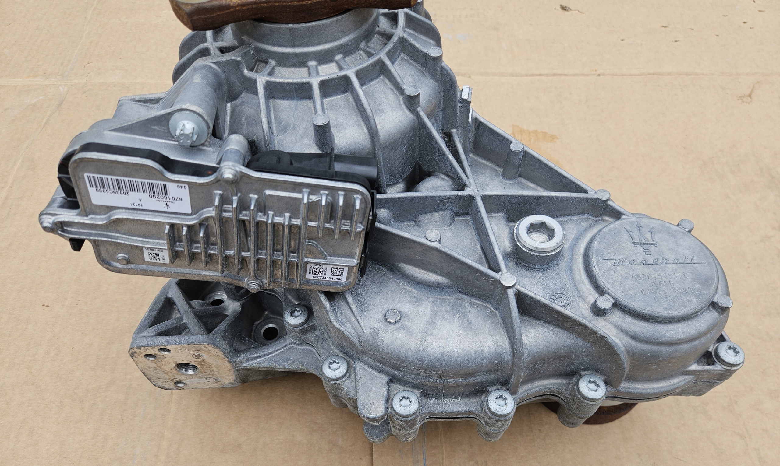 Differentieel reducteur versnellingsbak Maserati Levante Ghibli III 670154135 image 4