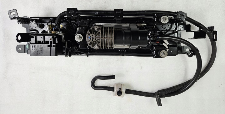 Luchtdemperverdeler compressor Maserati Levante 15.1500-0207.3