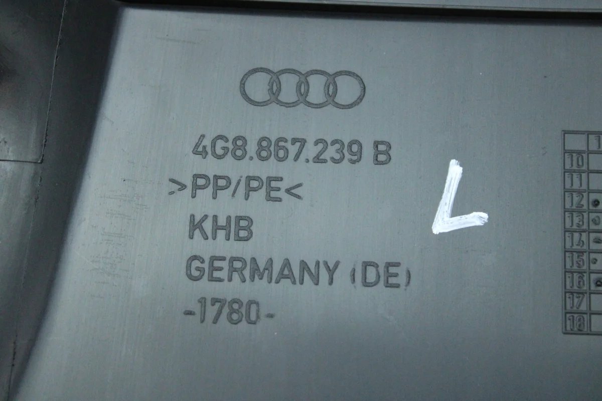 Audi A7 C7 Coluna Esquerda 4G8867239B image 6