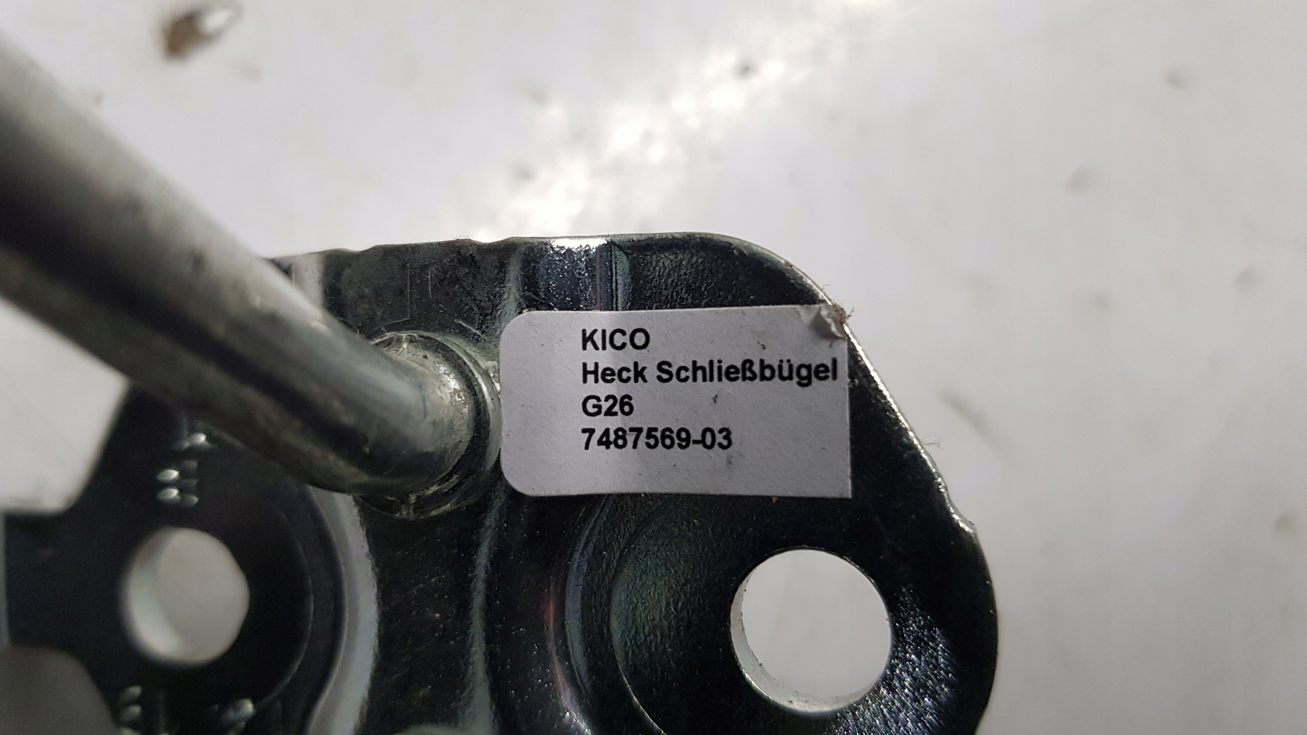 Lås OEM 7487569 för bagagelucka BMW G26 - Begagnad image 5