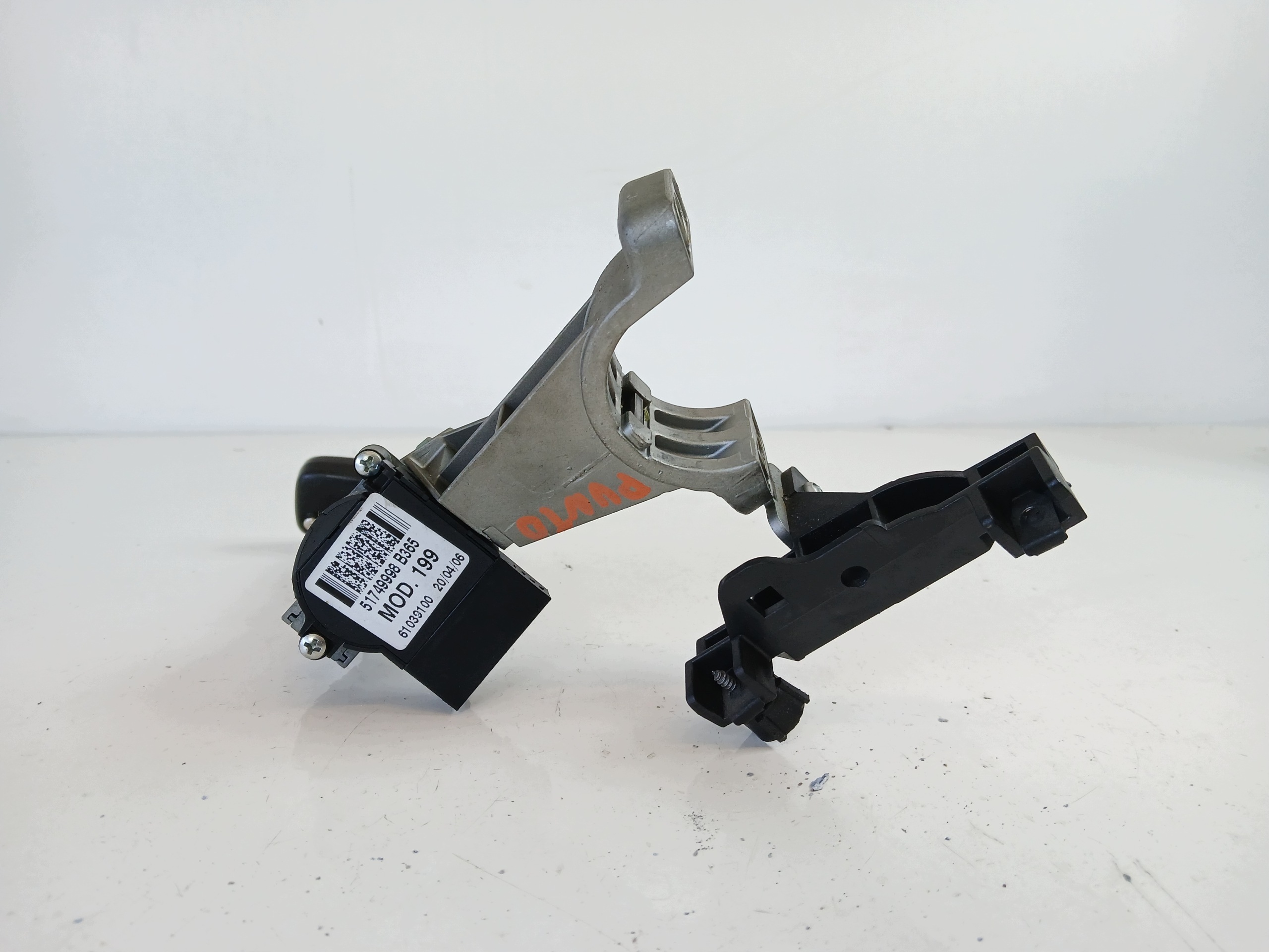 FIAT GRANDE PUNTO Sytytys + Avain 51749998
