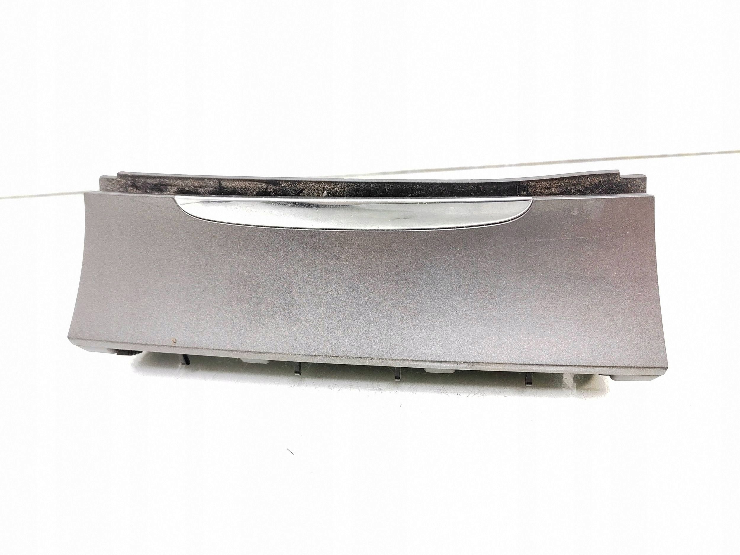 Askfat OEM 3C0863284 för Passat B6 - Begagnad image 2