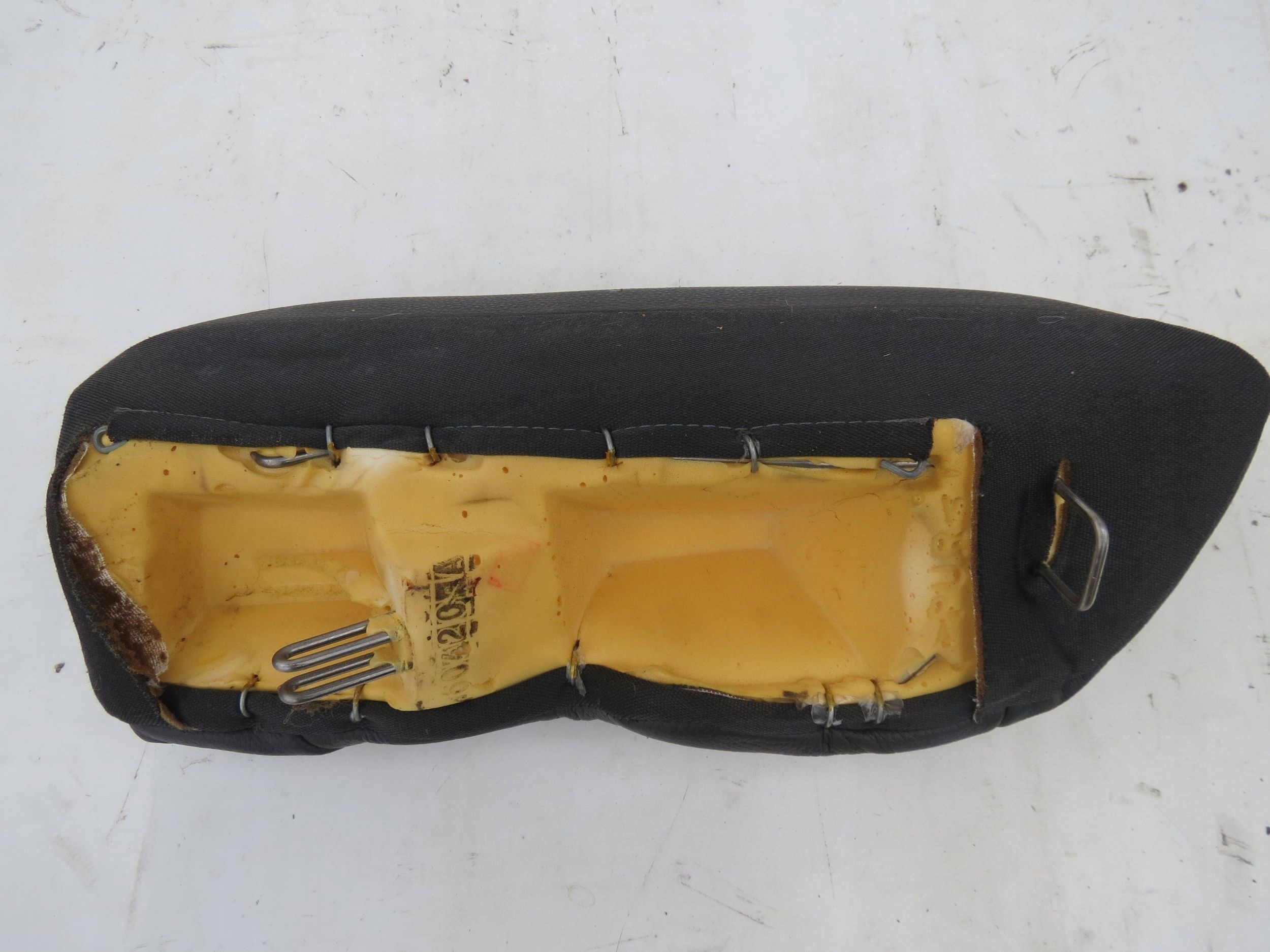 Seitenteil Sitzbank links hinten Volvo XC70 II AWD 2.4D 185KM 2000-2007 image 4