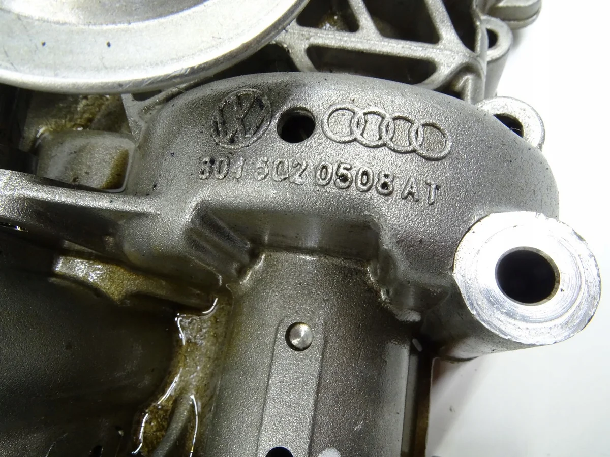 8015020508AT Oliepomp Balansassen Audi A4 B6 image 3