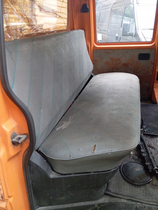 VW T4 DOKA Seat Base Rear Bench Frame 765432