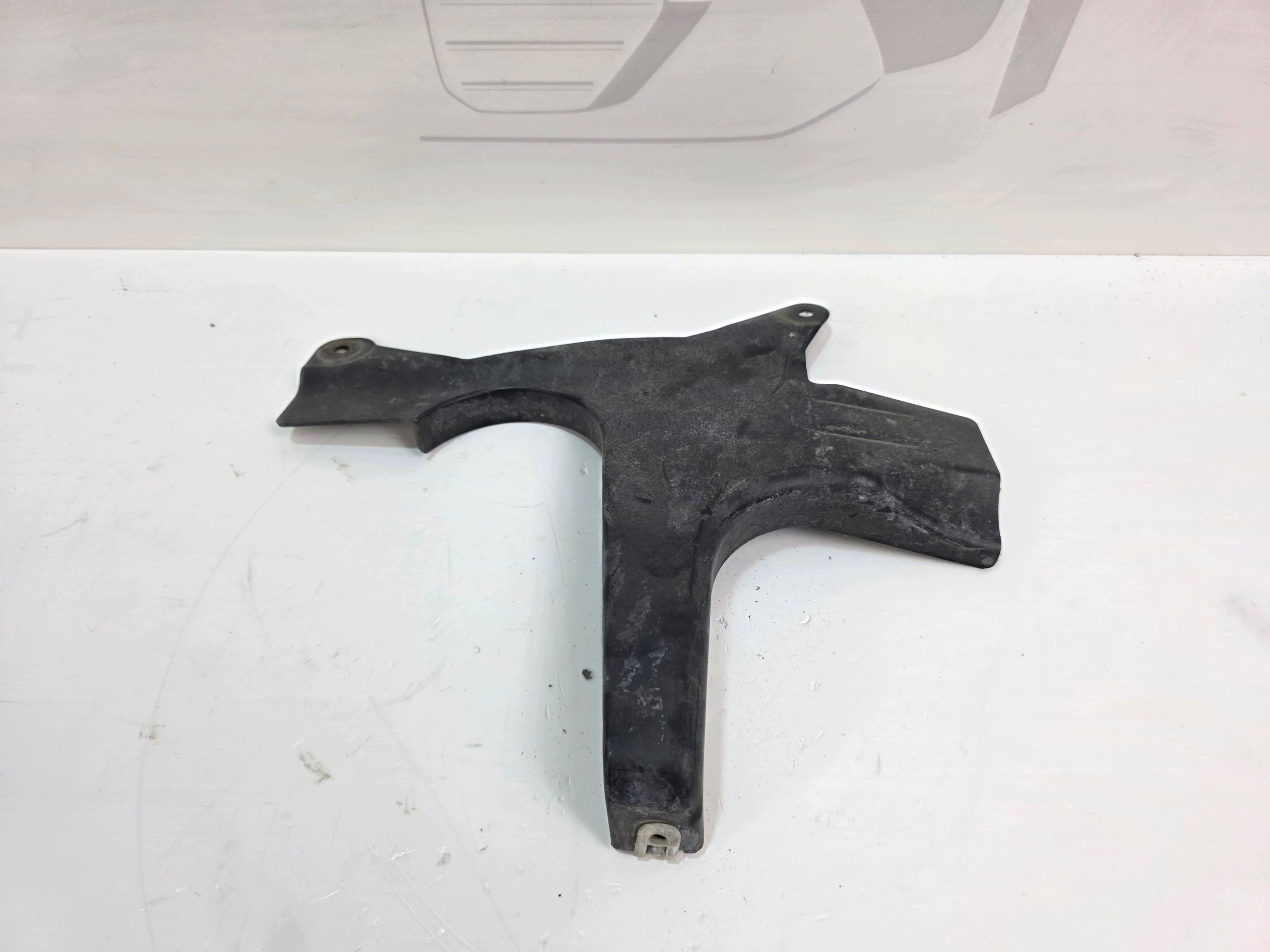 BMW OE rechte Nebelscheinwerferabdeckung OEM 7428172 image 2