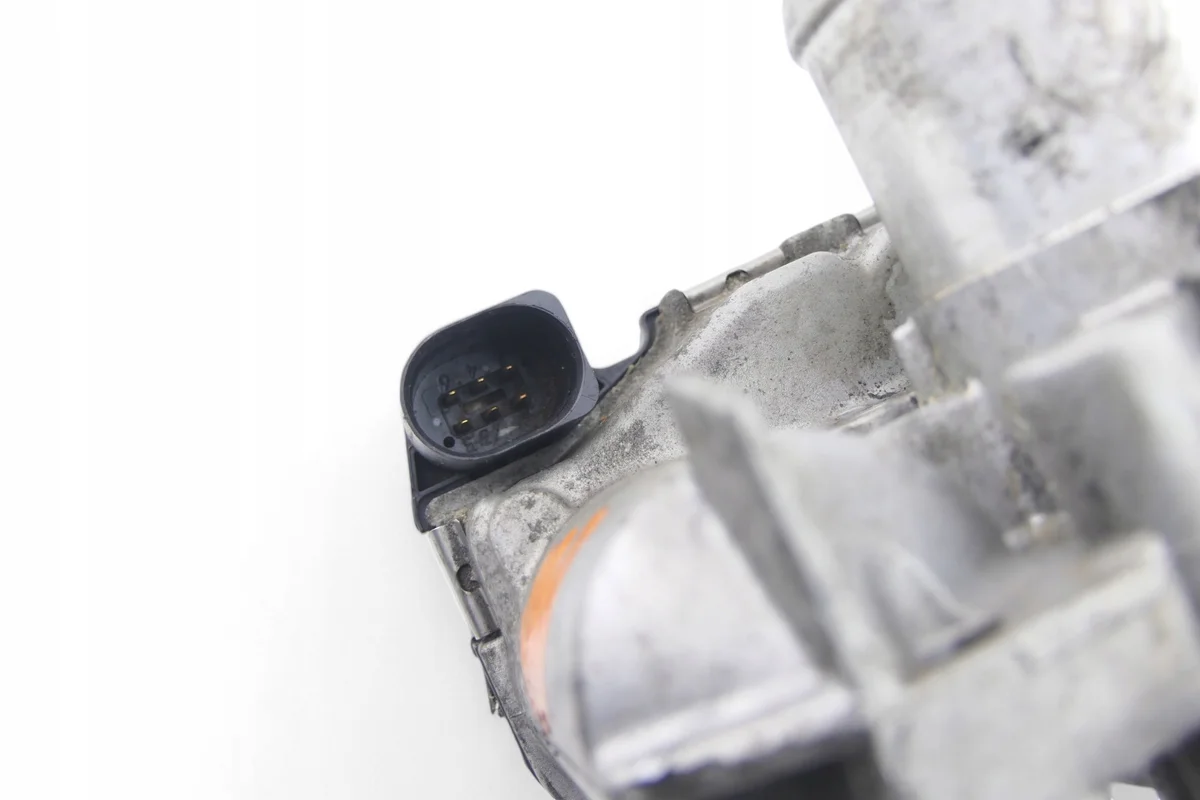 Renault 8200330810-E 8200330812 Przepustnica Usado image 3