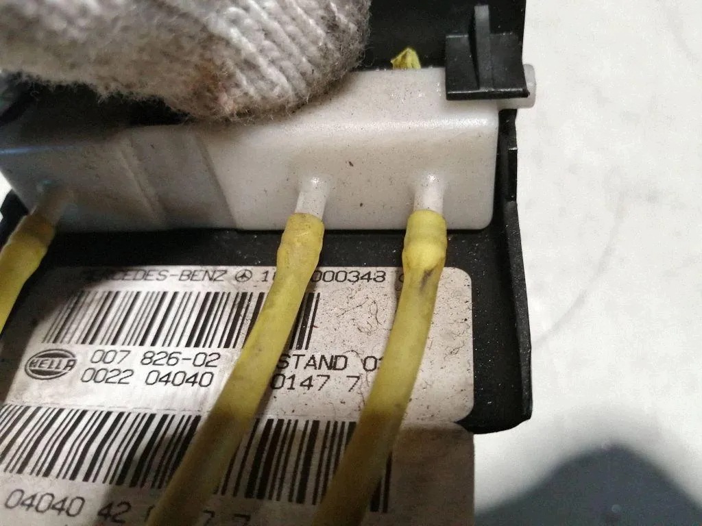 Bomba de cierre central OEM 1688000348 para Mercedes Clase A image 5