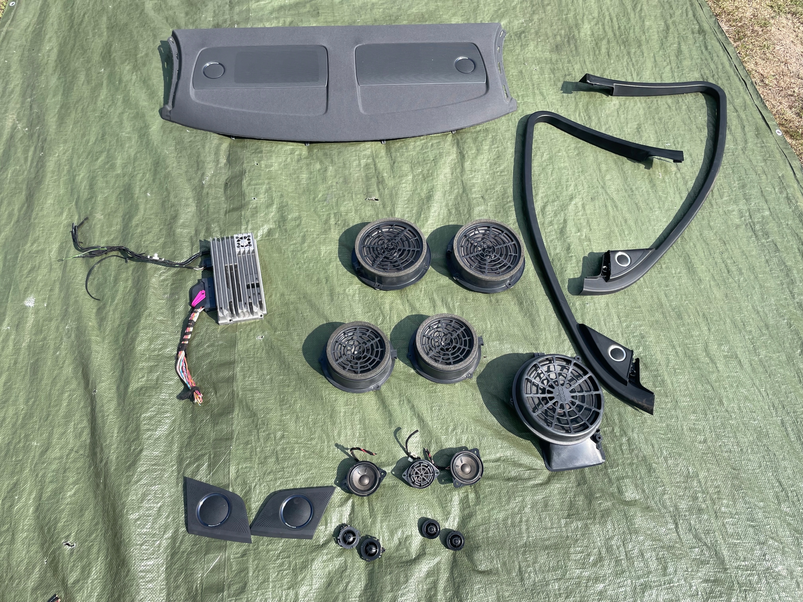 AUDI A4 B8 SEDAN KOMPLETT LJUDSYSTEM BG&OLUFSEN 8T0035223AN 8K5863412D image 2