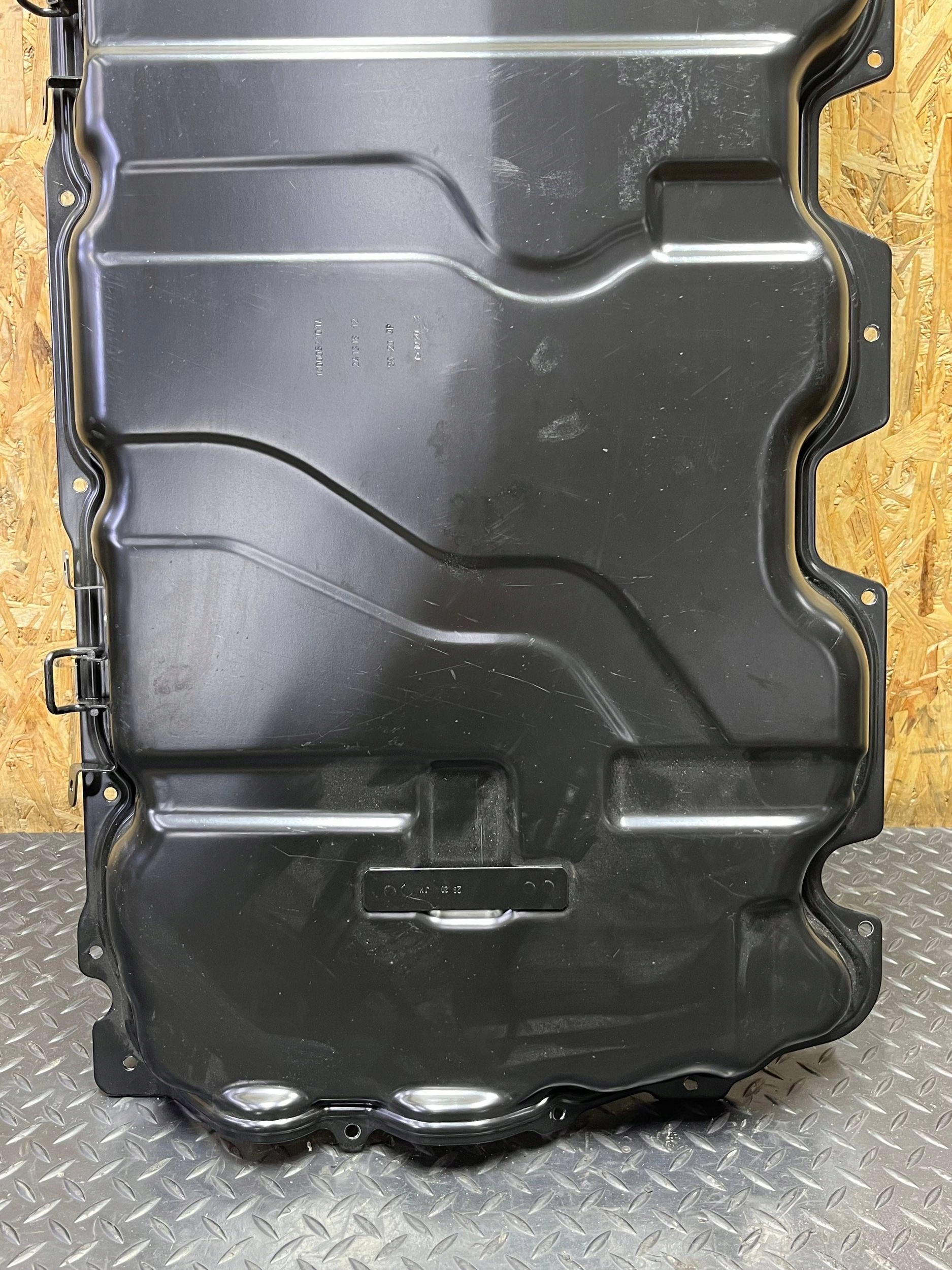 BMW X5 G05 alustanssi OEM 241318 - Käytetty