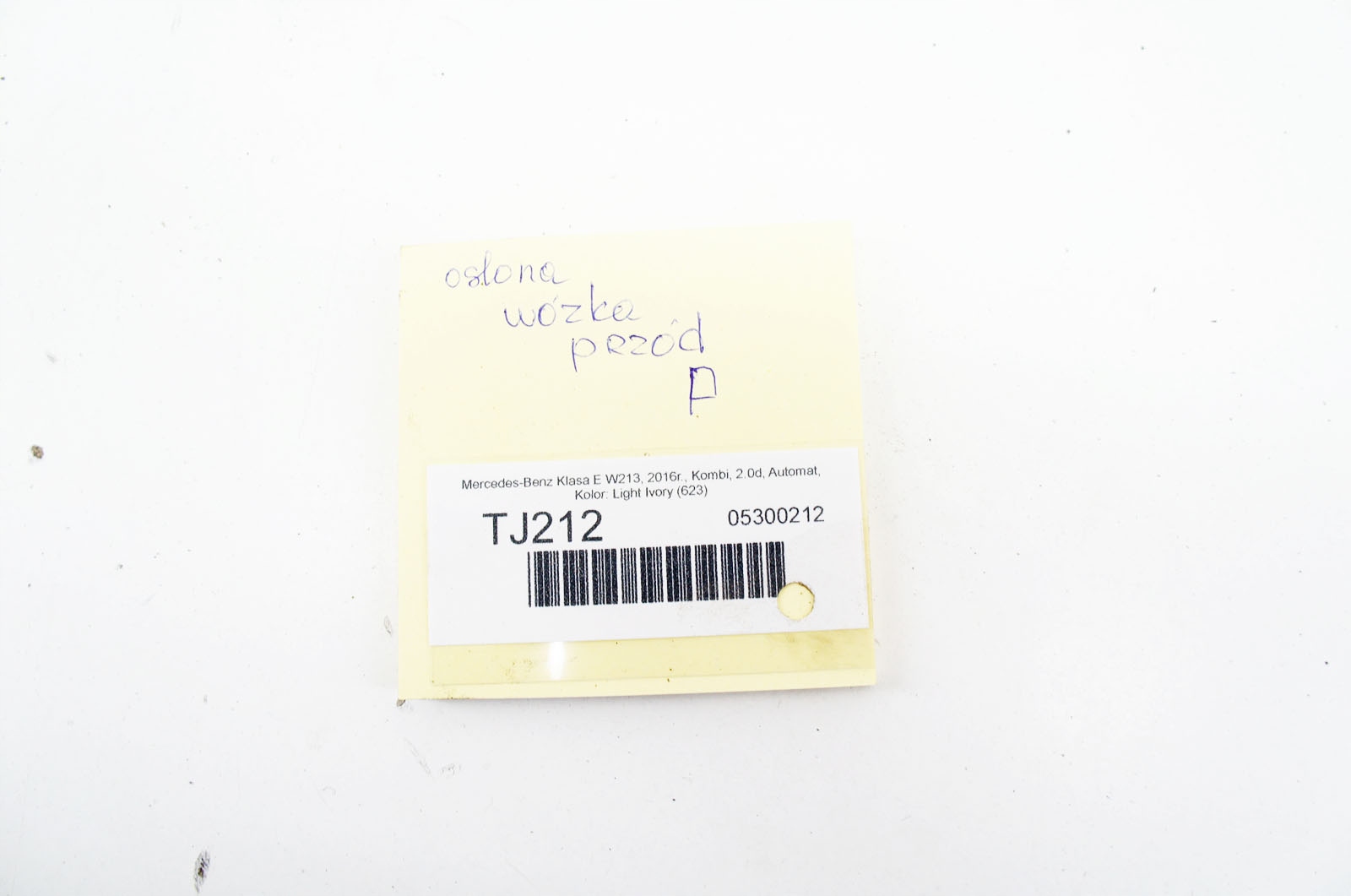 Mercedes Getriebeabdeckung links OEM A2135244000 image 9