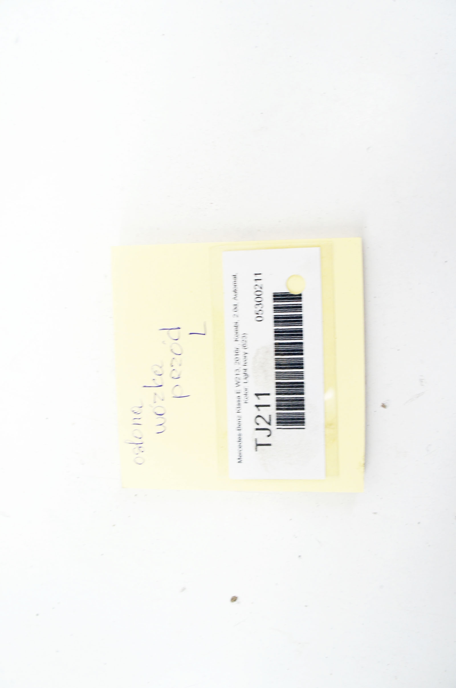 Mercedes Getriebeabdeckung links OEM A2135244000 image 10