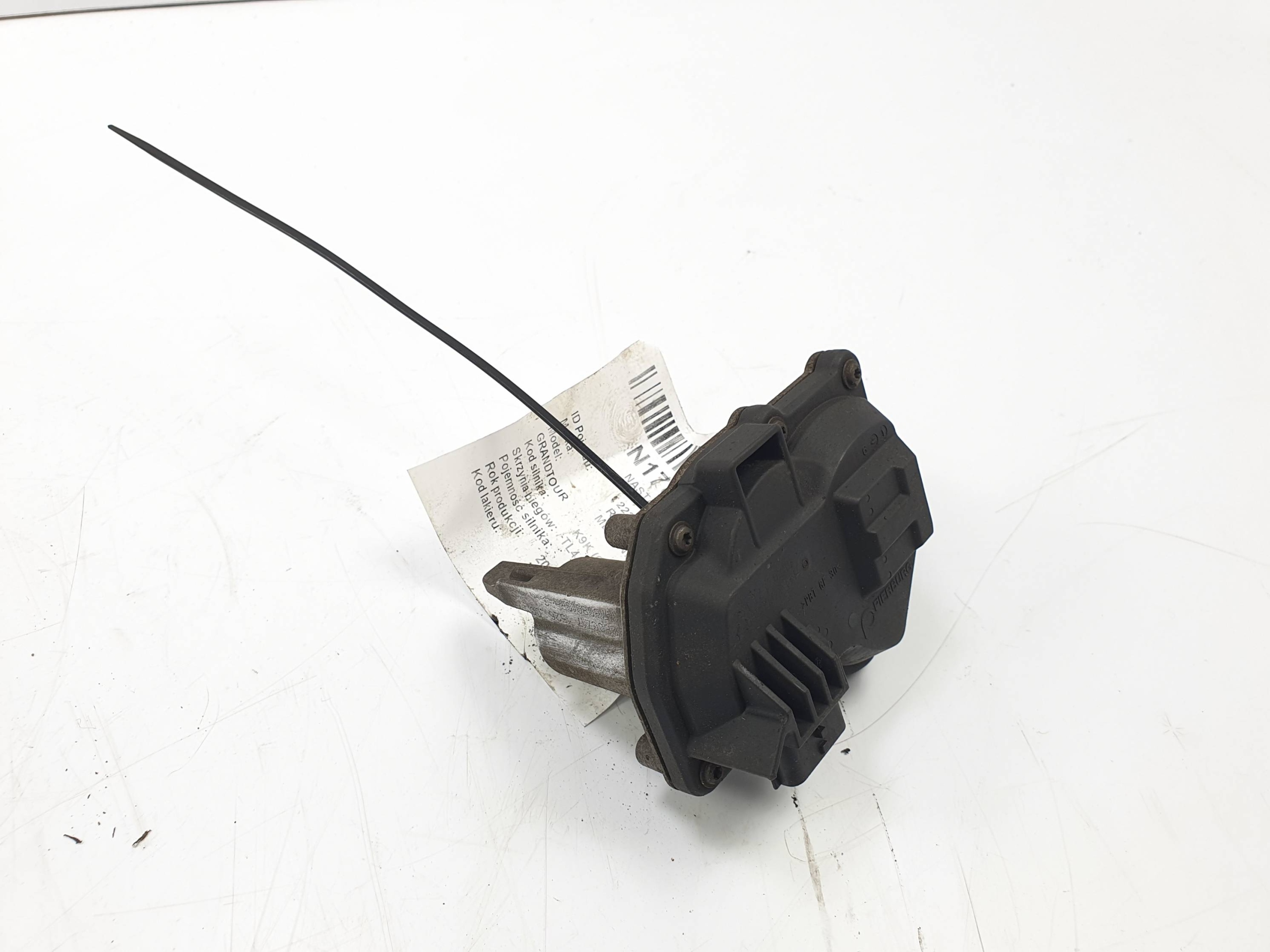 Válvula de escape OEM 147B08010R para Renault Megane IV image 2