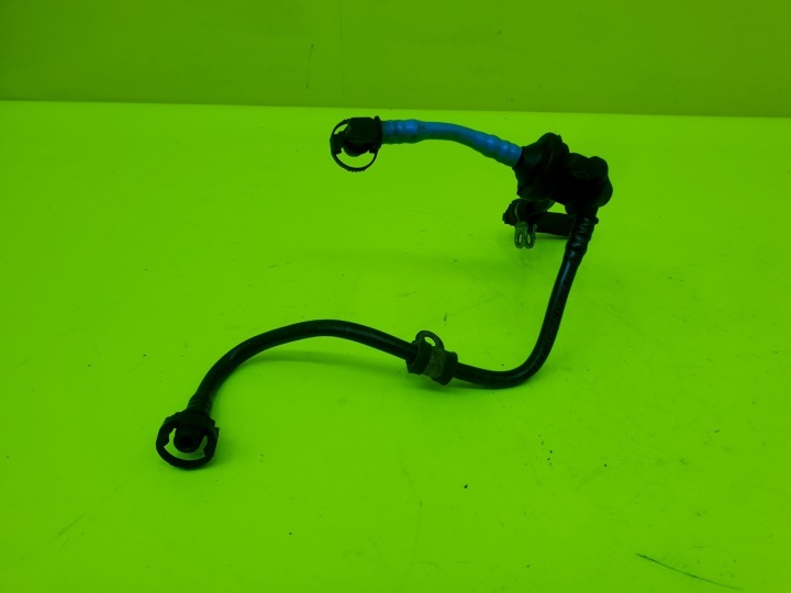 Imuletku alipaineelle Audi A4 B7 A3 8P A6 C6 2.0 TFSI EA113