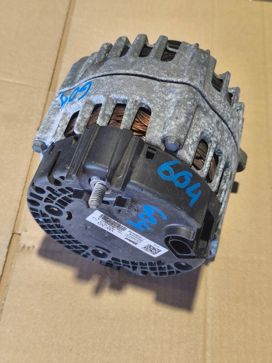 AUDI A4 A5 2.0 TDI dynamo 04L903024A image 4