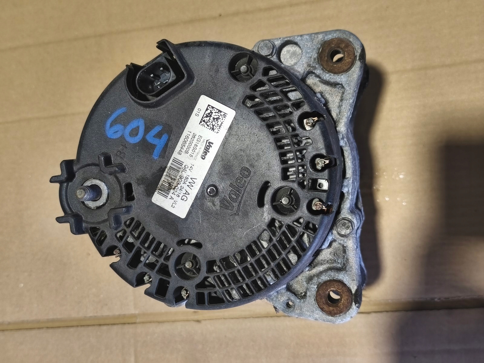 AUDI A4 A5 2.0 TDI dynamo 04L903024A image 5