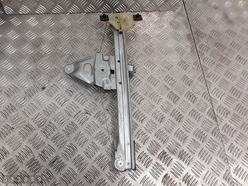 Elevador de vidro dianteiro esquerdo Dacia Duster II 18- 807210272R