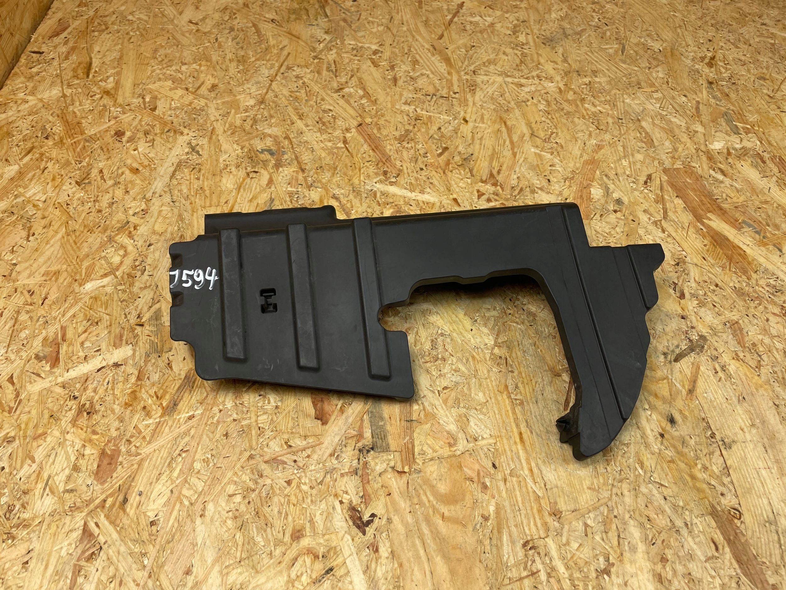 Luftintag fram vänster Honda Jazz V 71375TZBG0 image 2