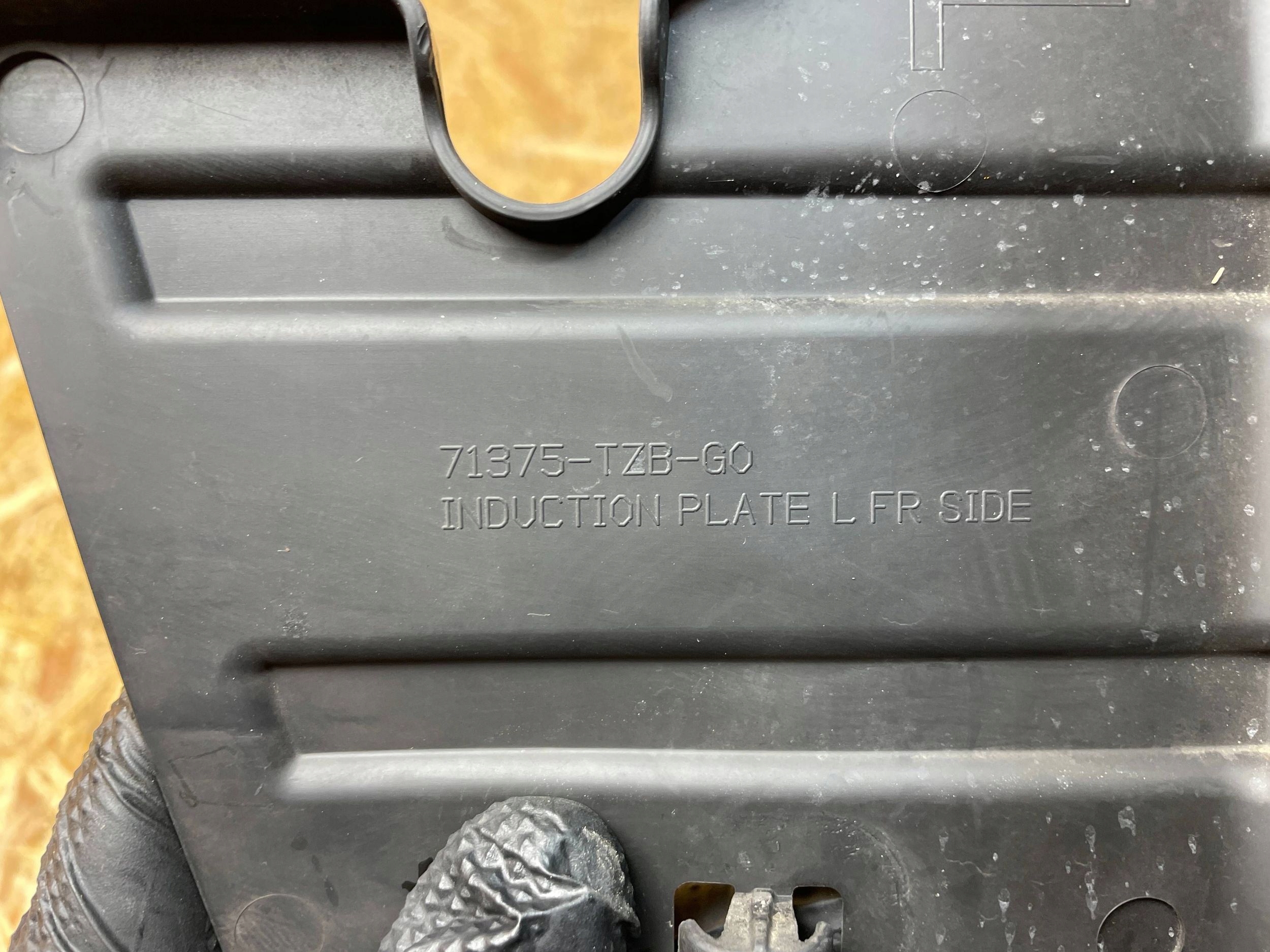 Luftintag fram vänster Honda Jazz V 71375TZBG0 image 10