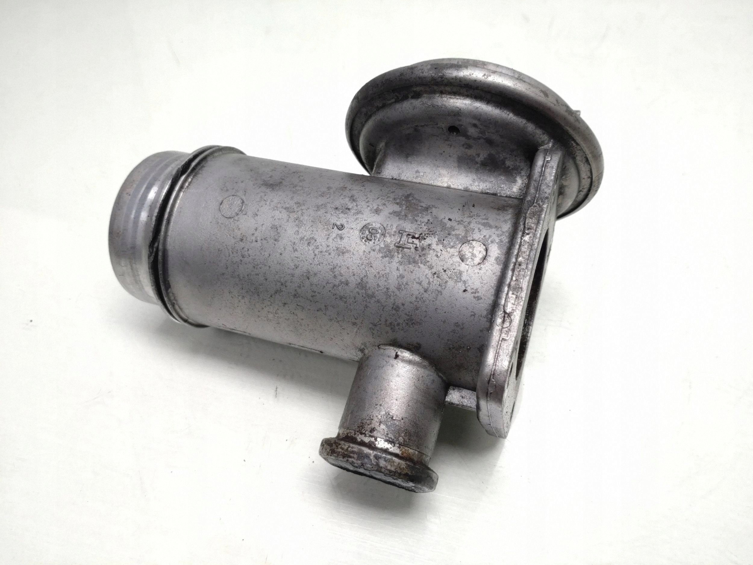BMW 3 E90 EGR Valve 2.0L image 3