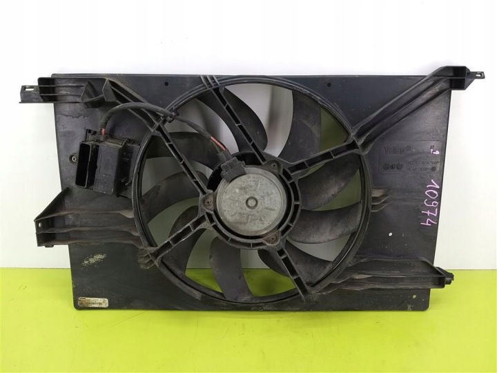 Ventola radiatore acqua Opel Vectra C SIGNUM 2.2 16V 155CV VALEO con centralina