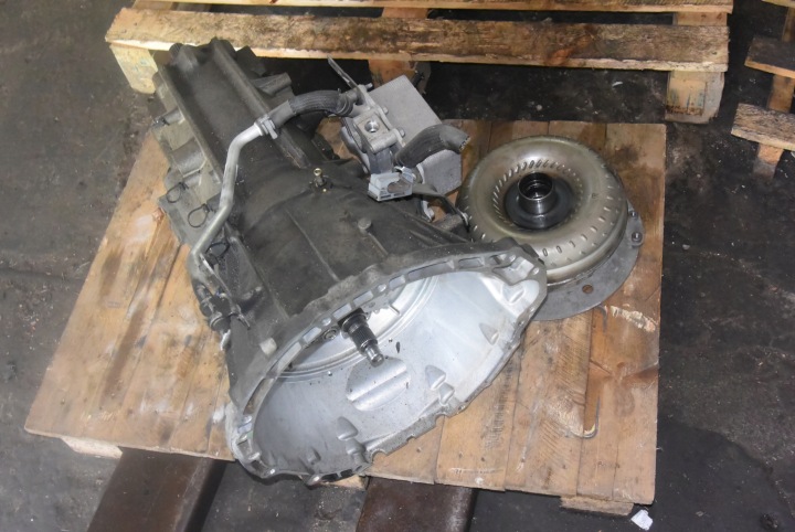 VERSNELLINGSBAK COMPLEET DODGE RAM V 1500 2020 P68419665AA