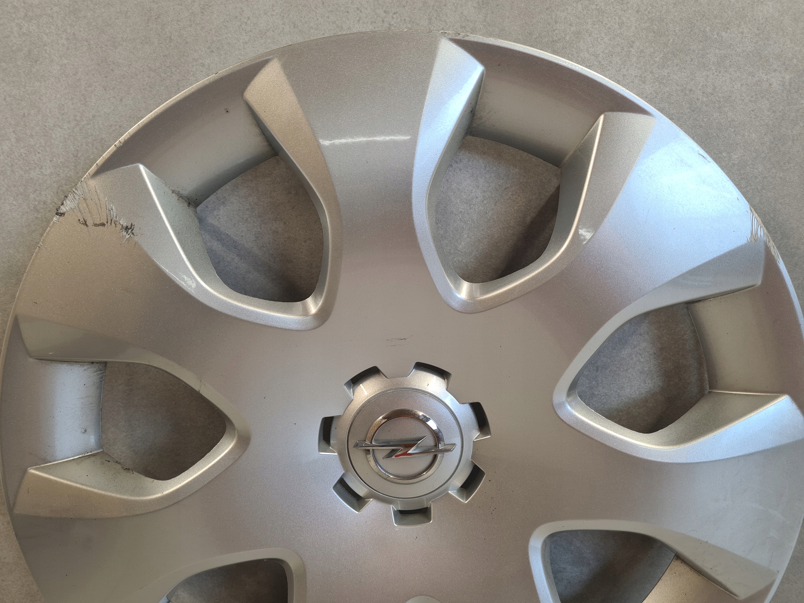 G4Garage 16" Hopea vanteen suojus image 3