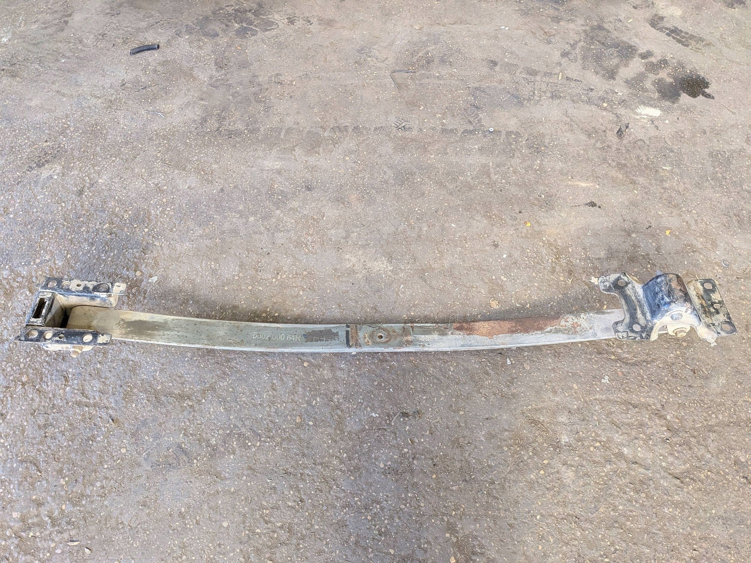 Hinterfeder OEM 550200064R für Renault Master III image 2