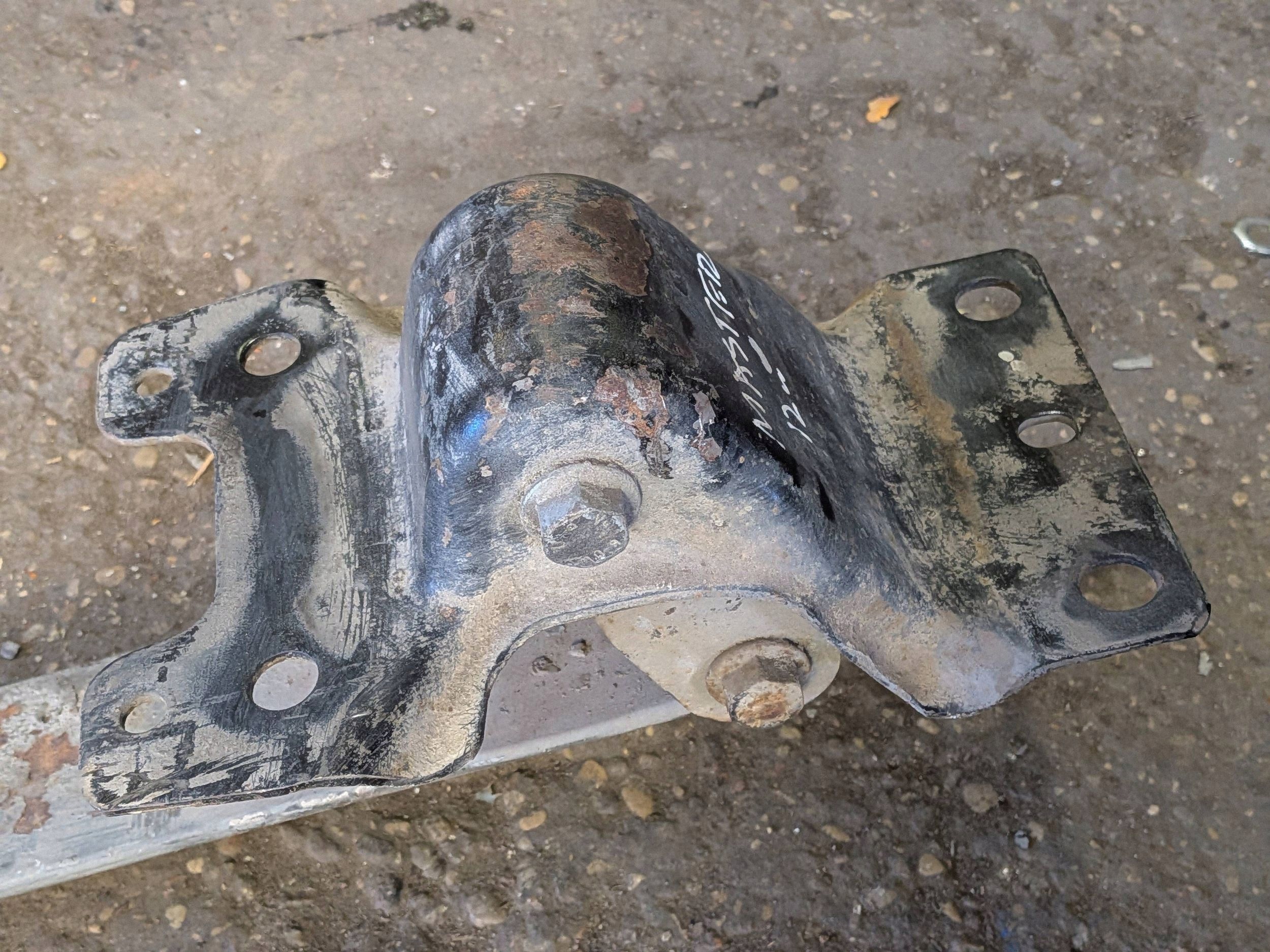 Hinterfeder OEM 550200064R für Renault Master III image 4