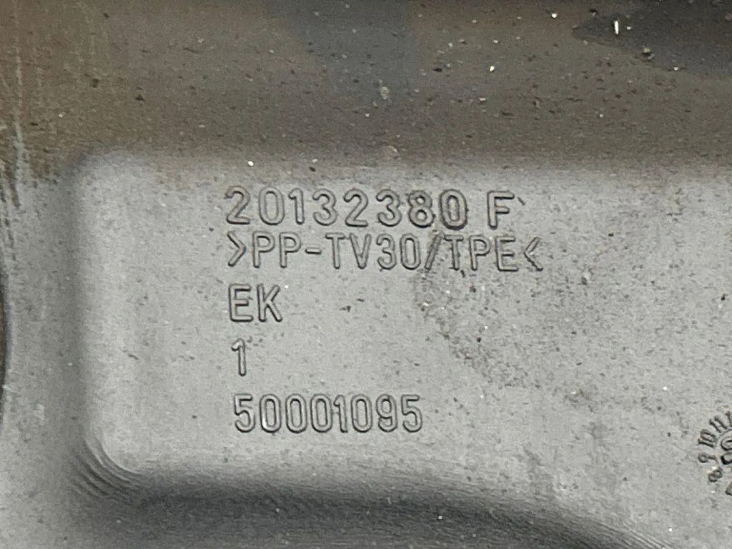 Couvercle de courroie de distribution OEM 50001095 Chrysler image 5