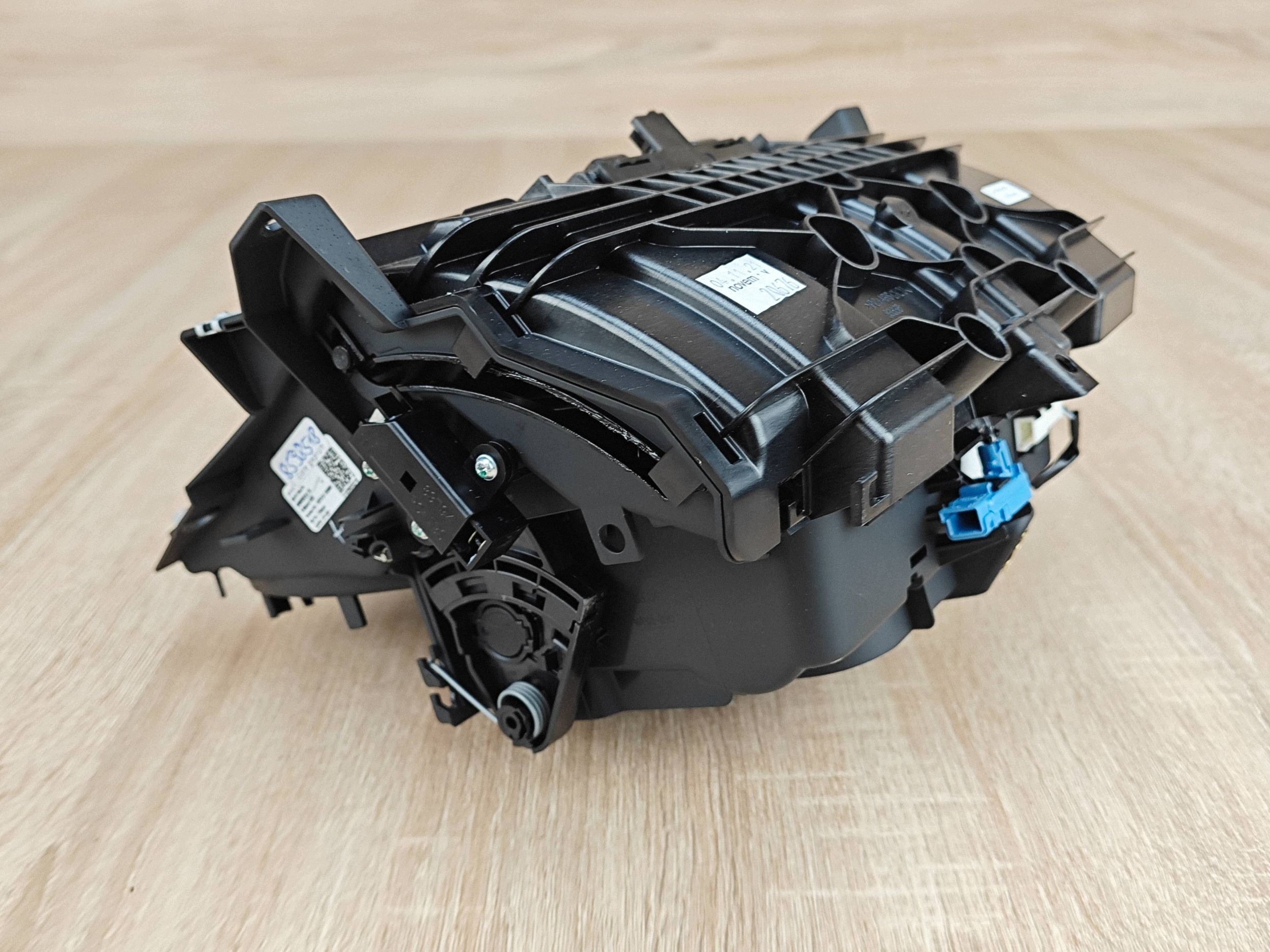 Chargeur Sans Fil BMW OEM 9396502 pour M8 & Série 8 image 3