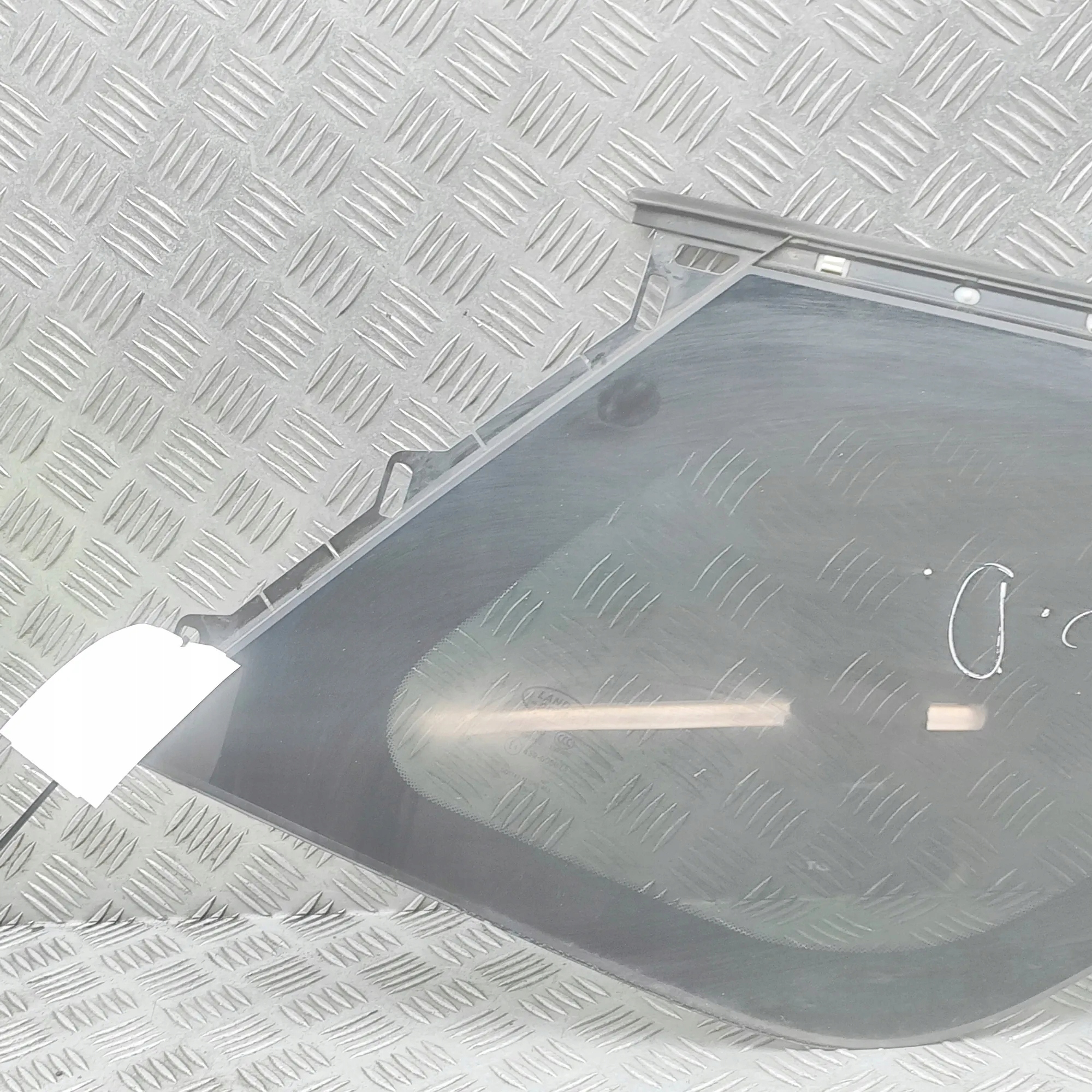 FK7229600BH Rechte hintere Karosserie-Scheibe Land Rover Discovery Sport image 3