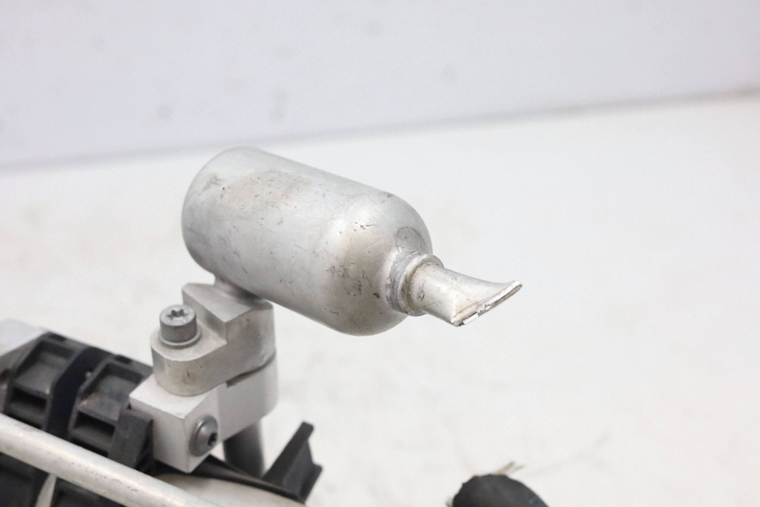 Drain de Condensation Climatisation BMW OEM 2748507 image 3