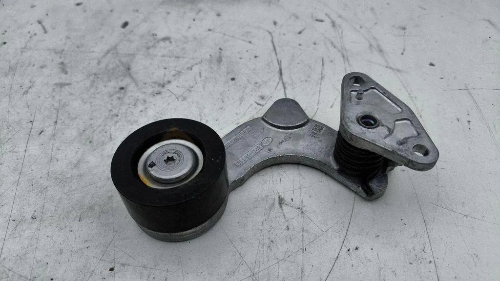 Timing Belt Tensioner OEM 25281-08HA0 for Hyundai Kona II
