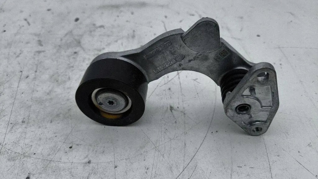 Zahnriemenspanner OEM 25281-08HA0 für Hyundai Kona II image 7