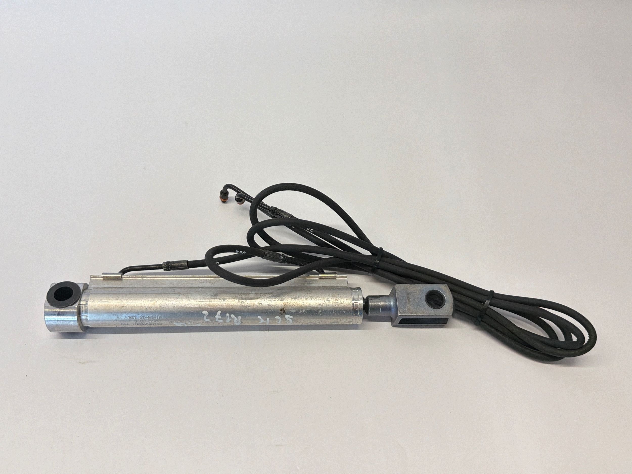 OEM 20/22 A1728000072 Dakactuator Rechts Mercedes image 2
